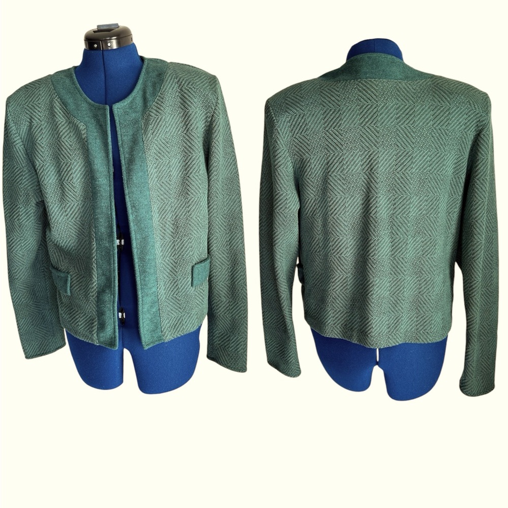 Women’s weekenders jacket
